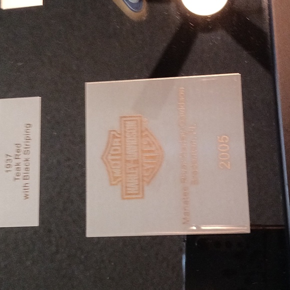 Harley Davidson Collector shadow box tank set 3 🏍️ - Picture 5 of 12